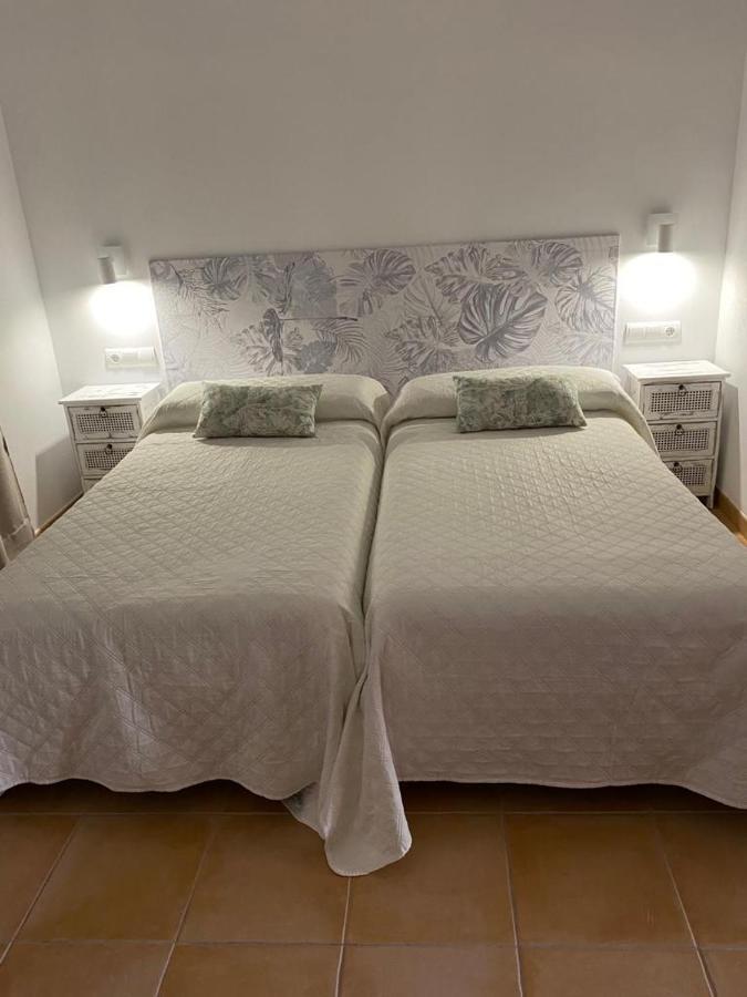 Apartamentos Ferrer Playa DPlaya Des Figueral Exterior foto