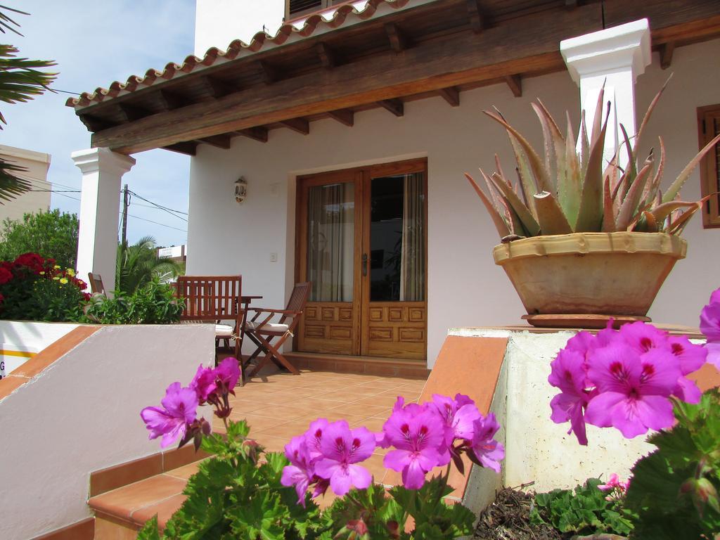 Apartamentos Ferrer Playa DPlaya Des Figueral Exterior foto